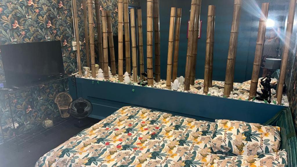 Spabyelleetlui Spa Rouge Ou Bleu Mouscron Eksteriør billede