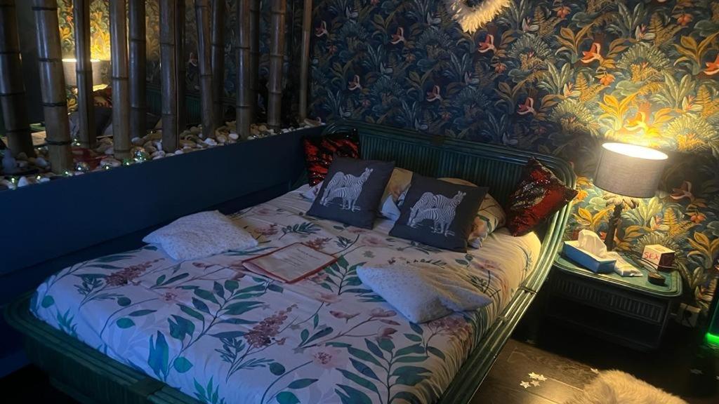 Spabyelleetlui Spa Rouge Ou Bleu Mouscron Eksteriør billede
